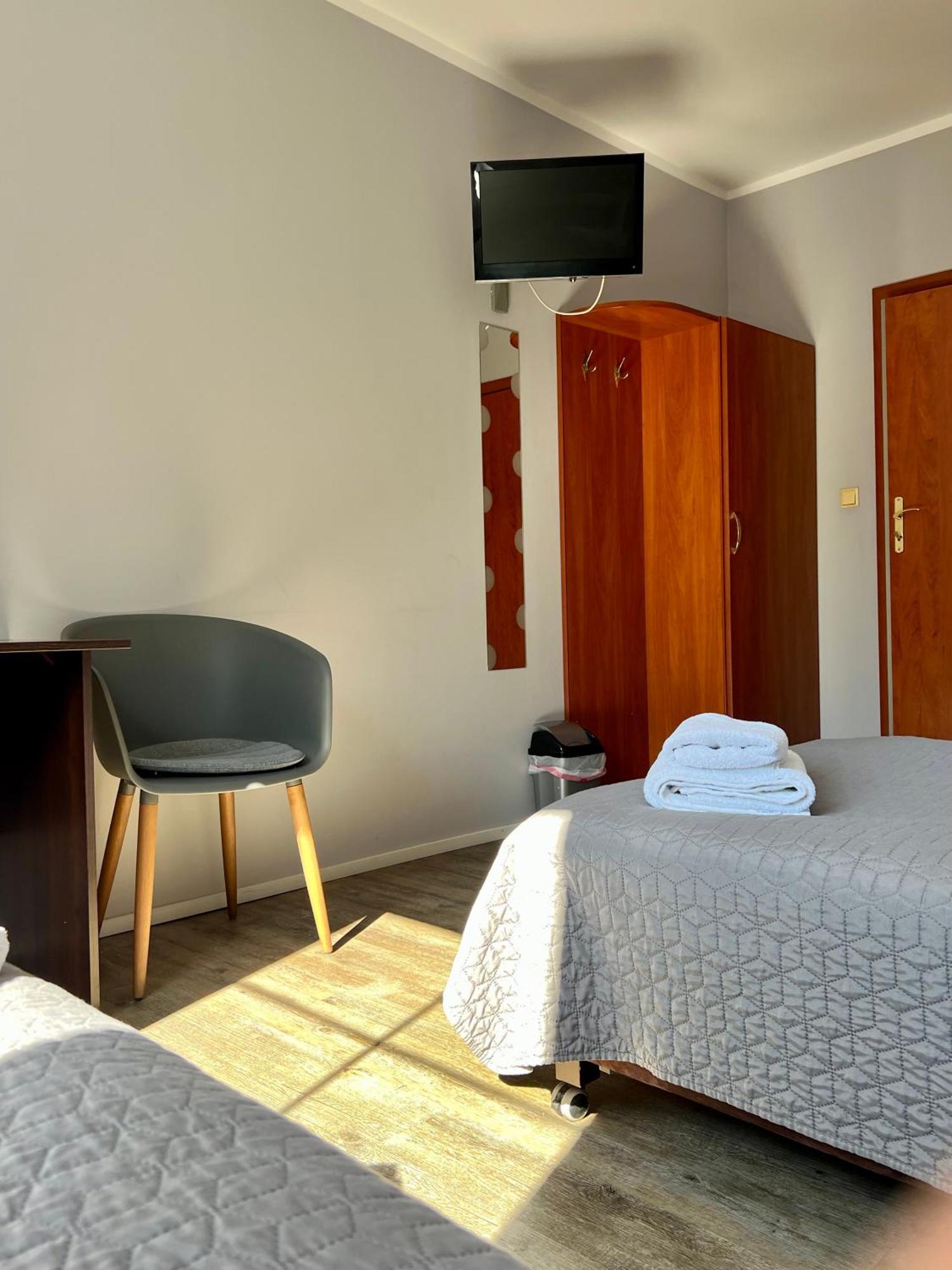 Motel Orzel Szczecinek Exterior photo